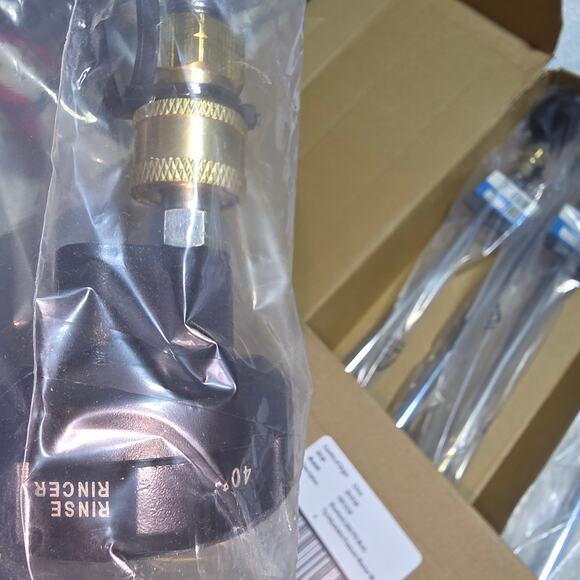 BLU SHIELD NWT 1/4" X 18" LANCE WITH 6 IN 1 NOZZLE - Picture 15 of 16